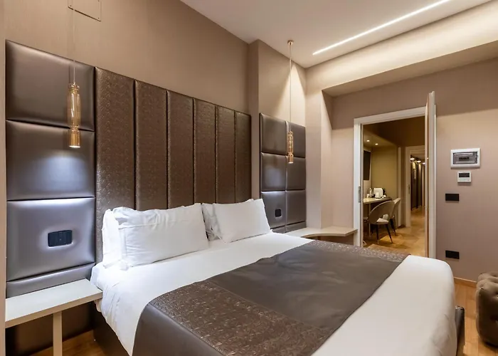 게스트하우스 Helmirage Frattina 4*